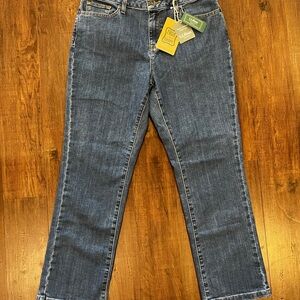 NWT LL Bean Jeans Women's Size 10 Petite Med Wash Regular Classic Fit NWT